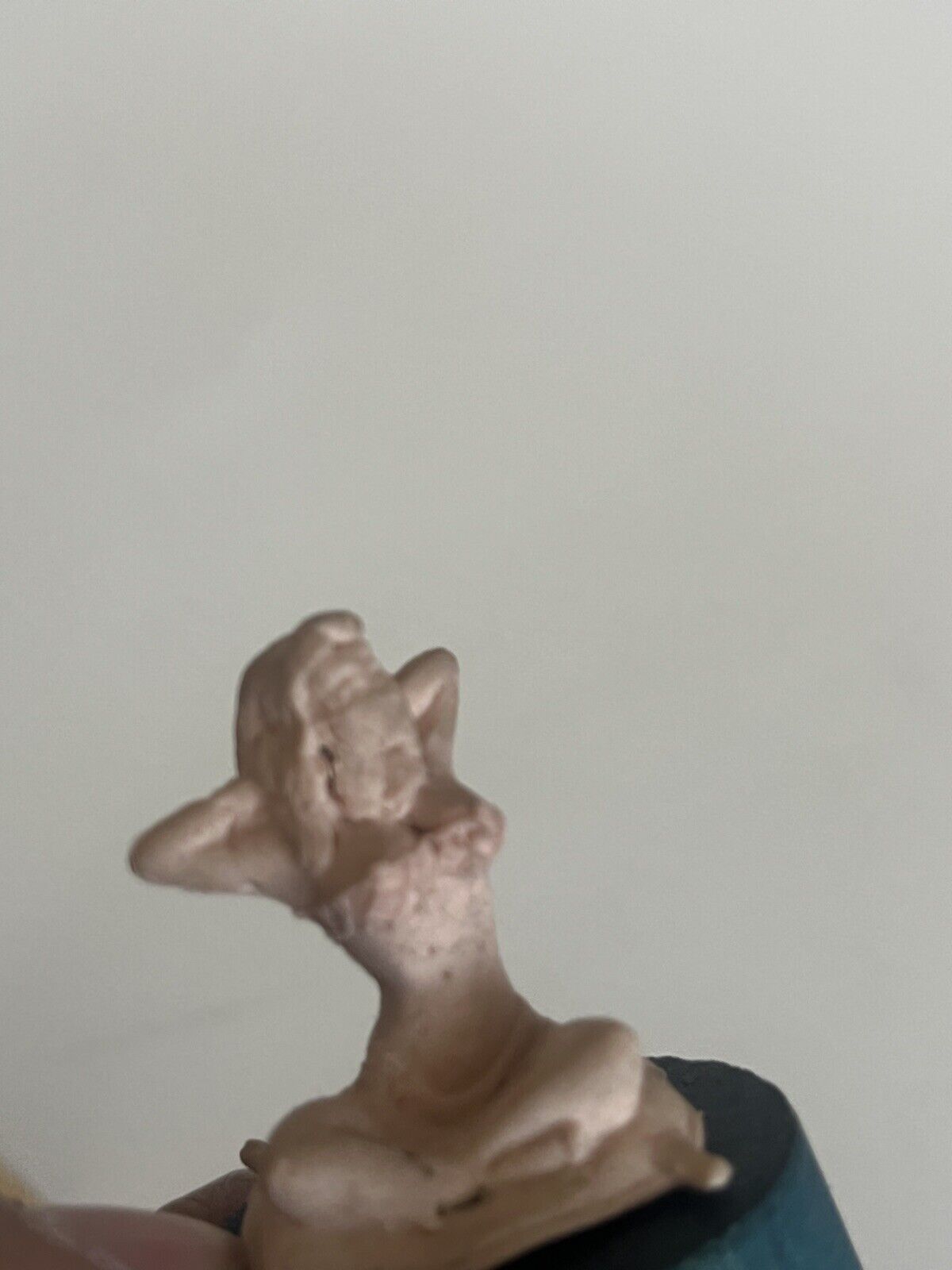 5833485